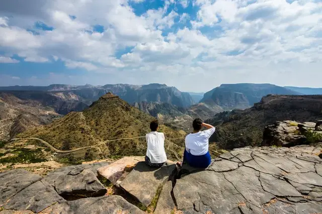 Oman: Sinkhole in Quriyat set for major overhaul with zip line, camping facilities
