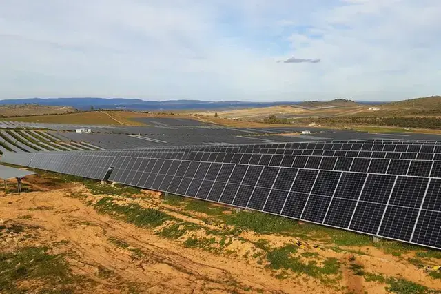 Oman: Manah II solar IPP commences commercial operations